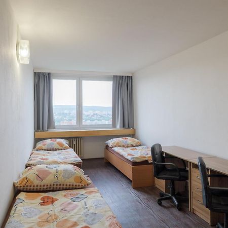 Albergue Tvm Tower Modrany Praga Exterior foto